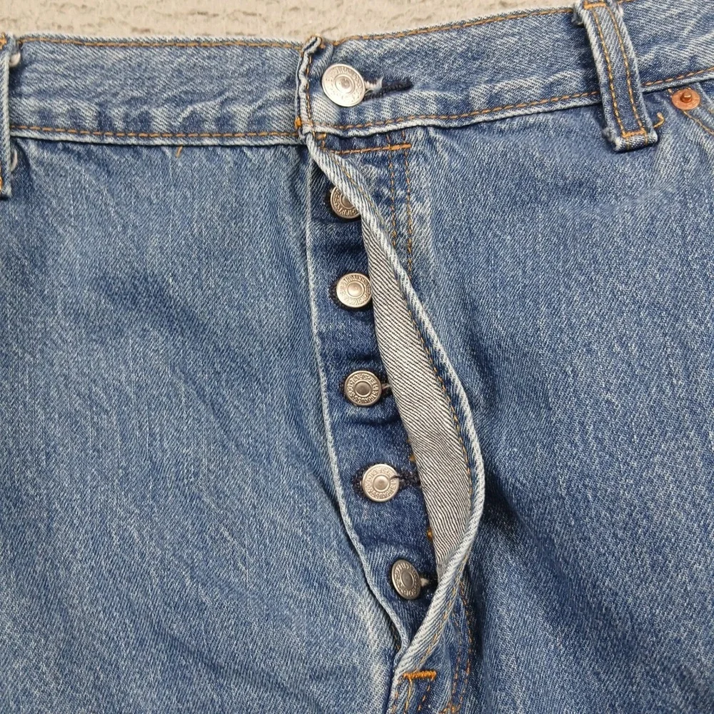 Levi Strauss Co 501 Mens Jeans W44 L32 Button Fly Blue Denim‎ Straight Leg